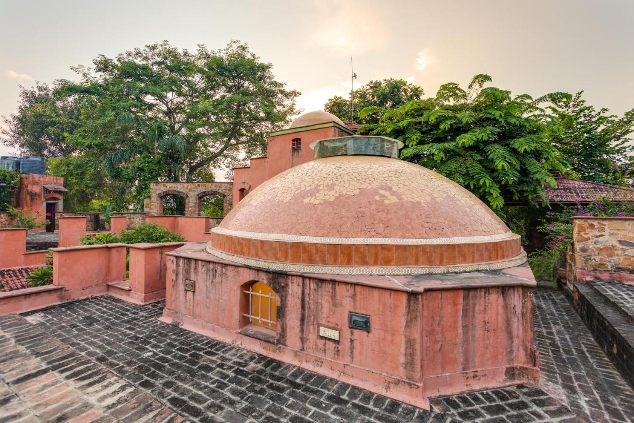 Hostie Chinar Haveli - Heritage Home With Pool, غورغاون المظهر الخارجي الصورة