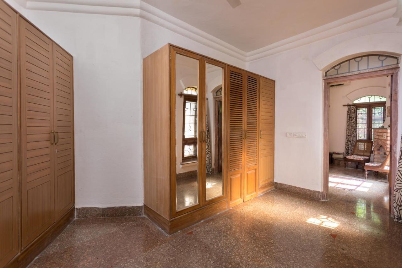 Hostie Chinar Haveli - Heritage Home With Pool, غورغاون المظهر الخارجي الصورة